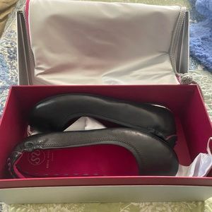 Custom leather flats, brand new size 10-11 black